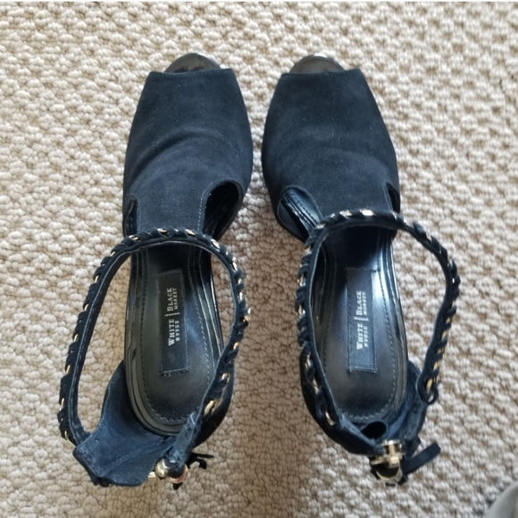 WHBM White House Black Market Adonia Black Peep Toe Stiletto Heels Boot 6.5 EUC - Picture 9 of 10